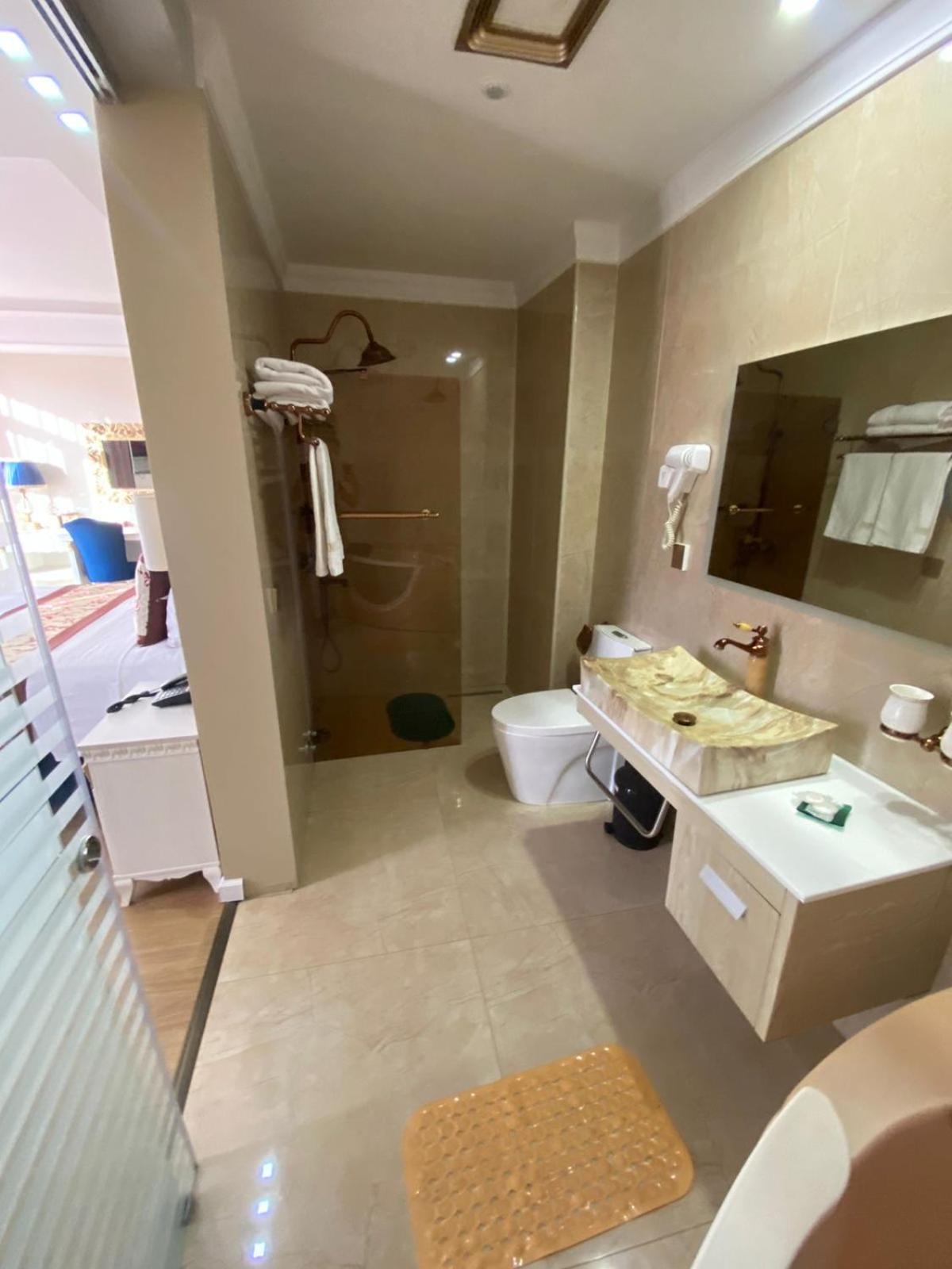 Hotel Brais ดูร์เรส ภายนอก รูปภาพ