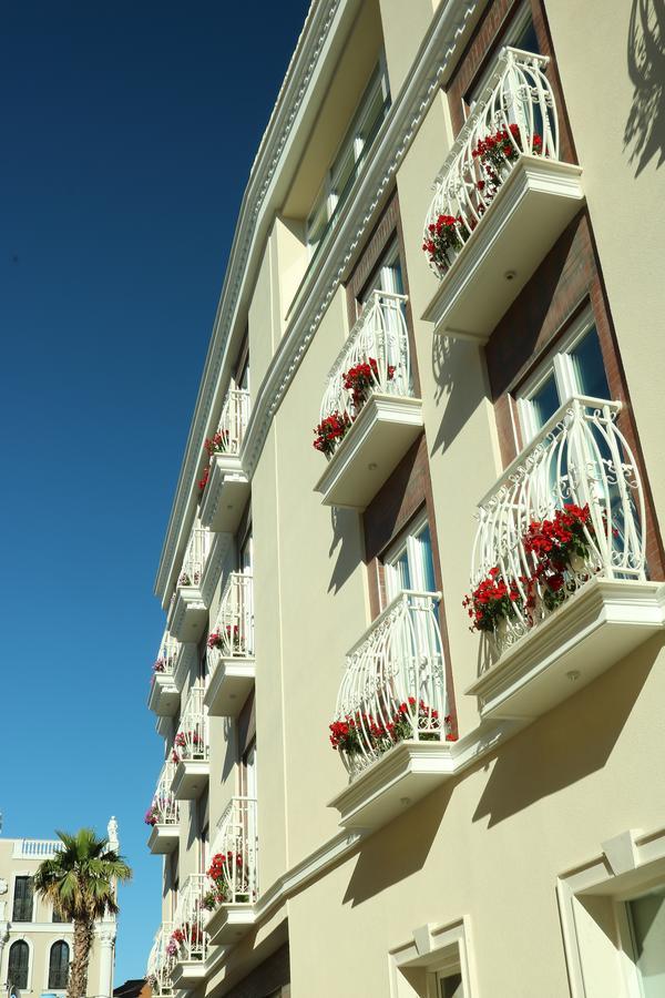 Hotel Brais ดูร์เรส ภายนอก รูปภาพ